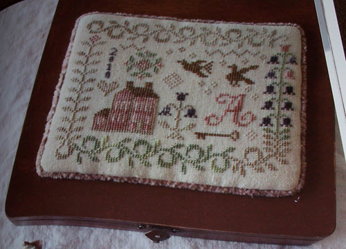 Prairie House Sewing Case.